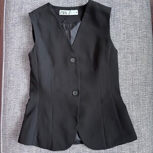 Zara NWT Women's Fitted Two-Button Black Vest Button Buckle on Back | Sz Small